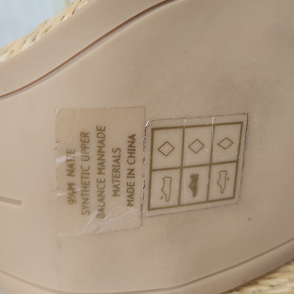 NWOT DOLCE VITA NATIE SANDALS - Picture 7 of 9